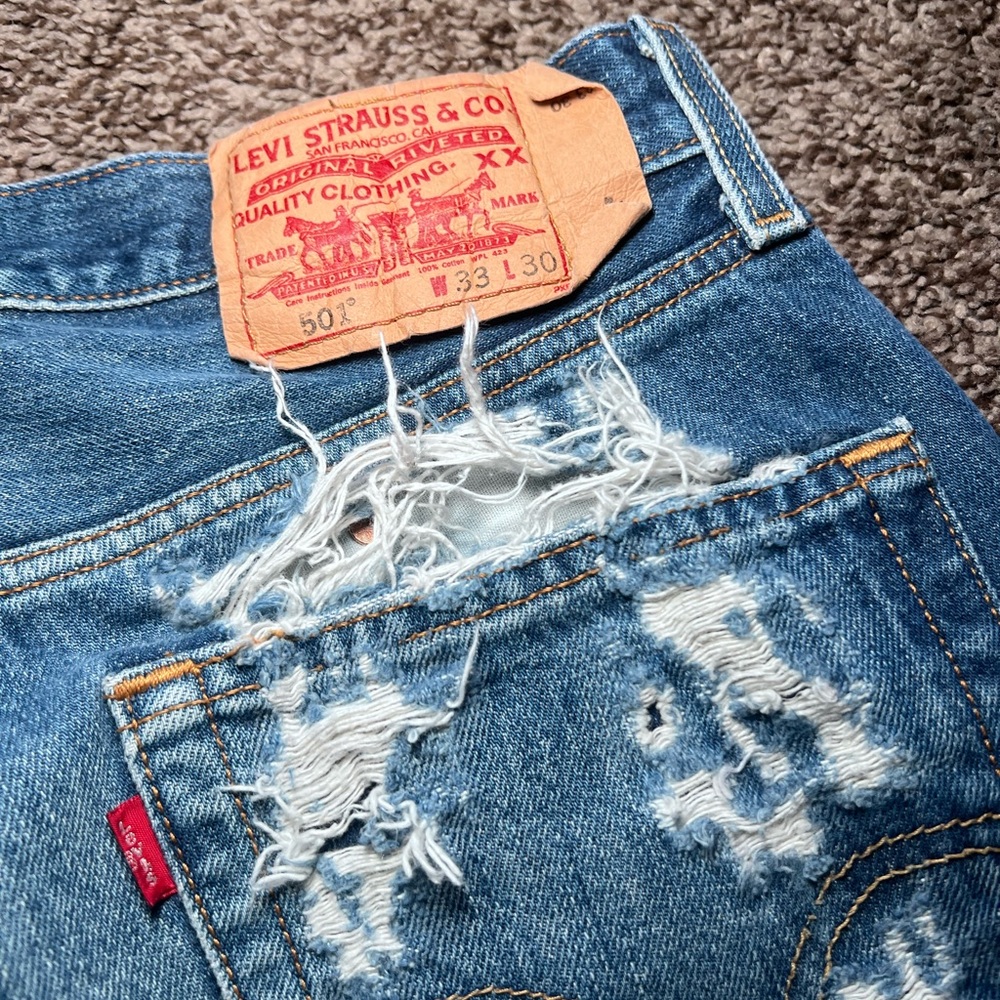 Levi's 501s reworked Distressed Blue Women's Cropped Jeans - Picture 7 of 7
